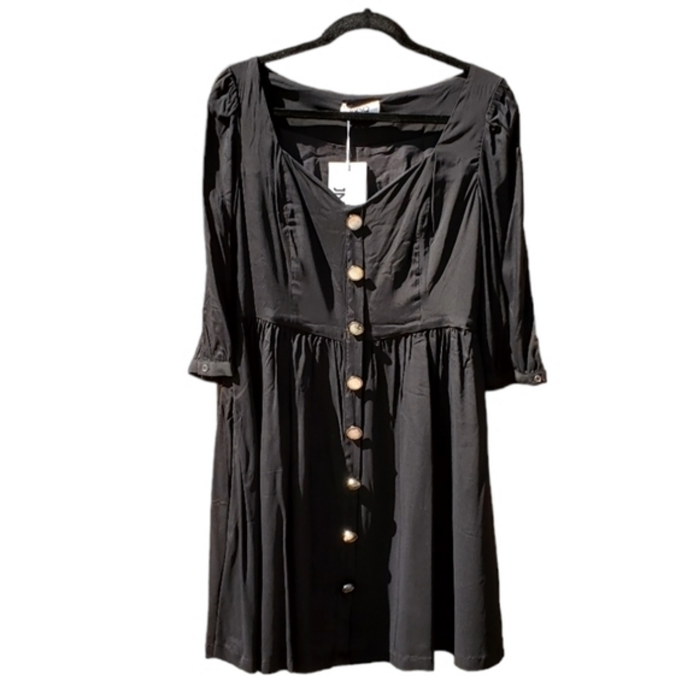 JNSQ Silky Soft Luxe Black Button Pleated Dress‎ Size 8 NWT